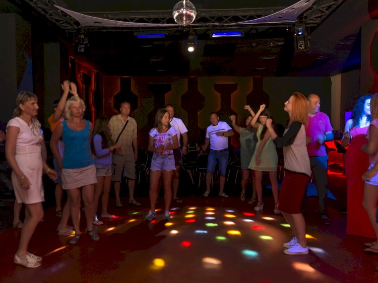 Rusya Turistler Tekrar  Evde Kalmaya Çağırdı