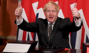 İngiltere Başbakanı Johnson, muhtemelen yolda daha katı bir Yasaklama kısıtlaması olduğunu söylüyor